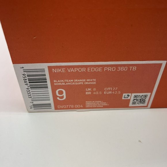 Athletic_Shoes